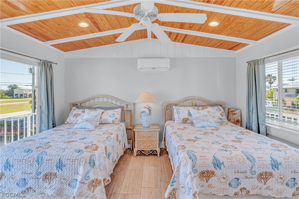 280 Airport Drive S - Photo 21