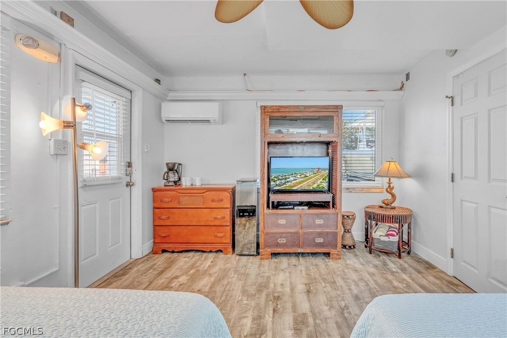 280 Airport Drive S - Photo 37