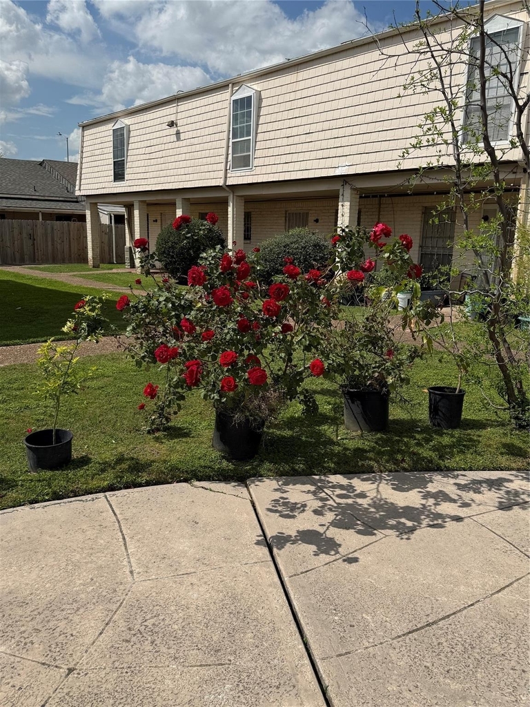 6201 Ranchester Drive - Photo 0