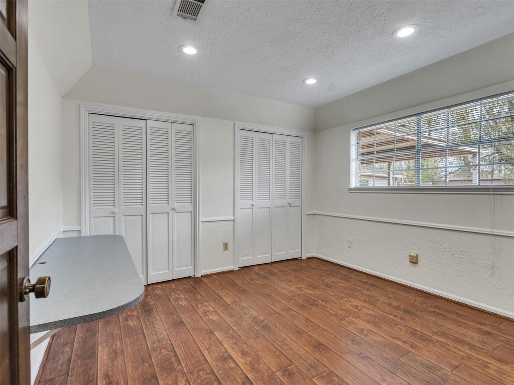 8 Shadowood Street - Photo 24