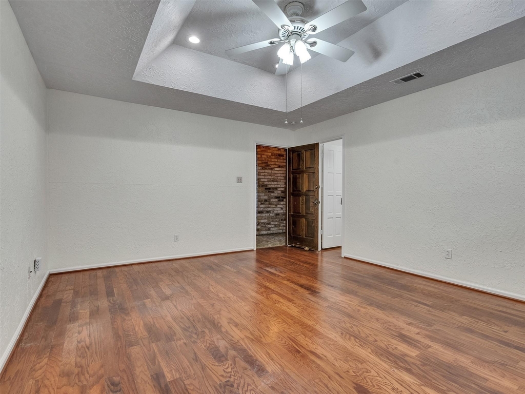 8 Shadowood Street - Photo 16
