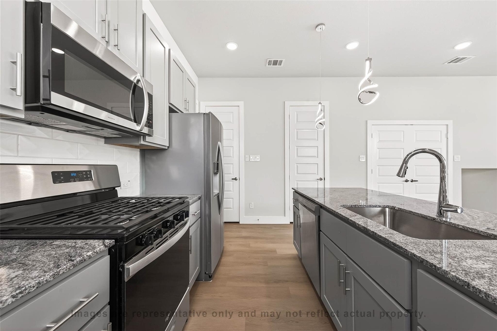 10719 Mason Rd - Photo 8