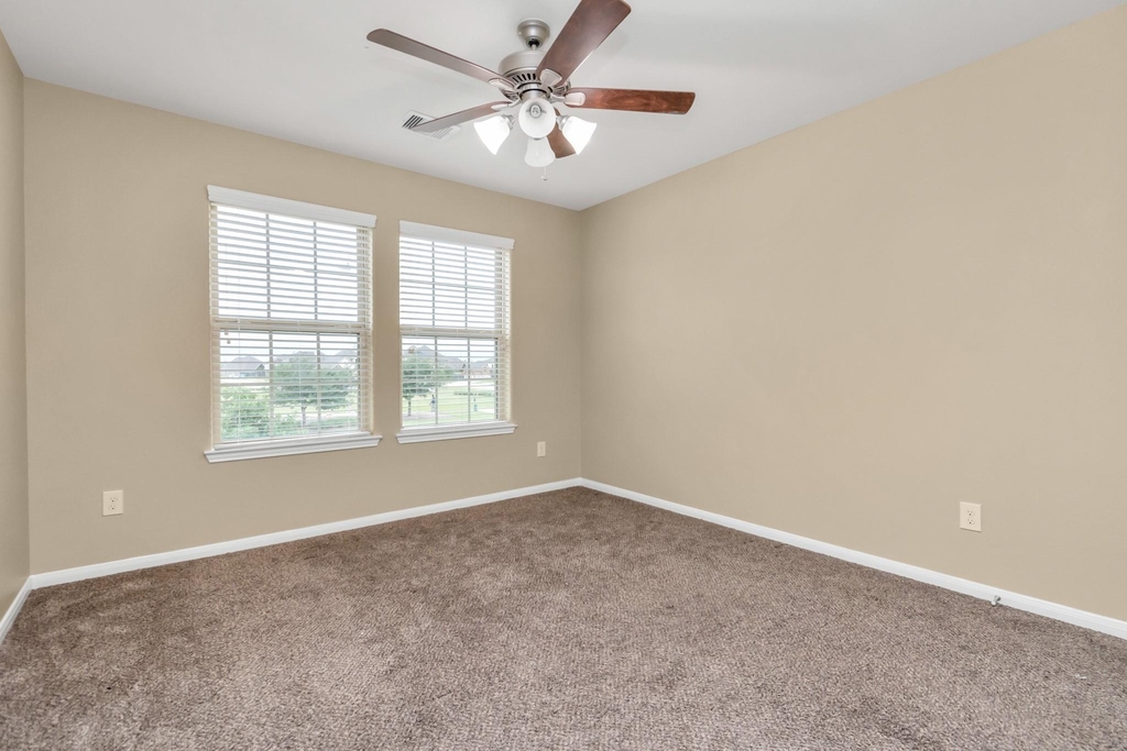 3734 E Briarlilly Park Circle - Photo 23