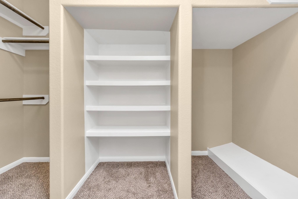 3734 E Briarlilly Park Circle - Photo 18