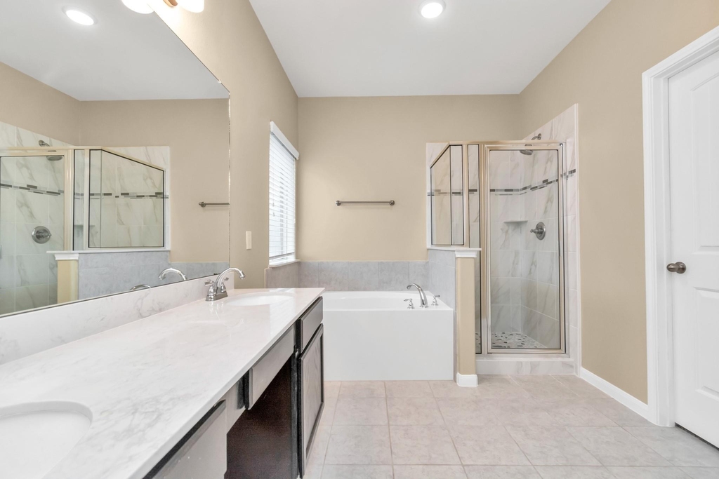 3734 E Briarlilly Park Circle - Photo 21