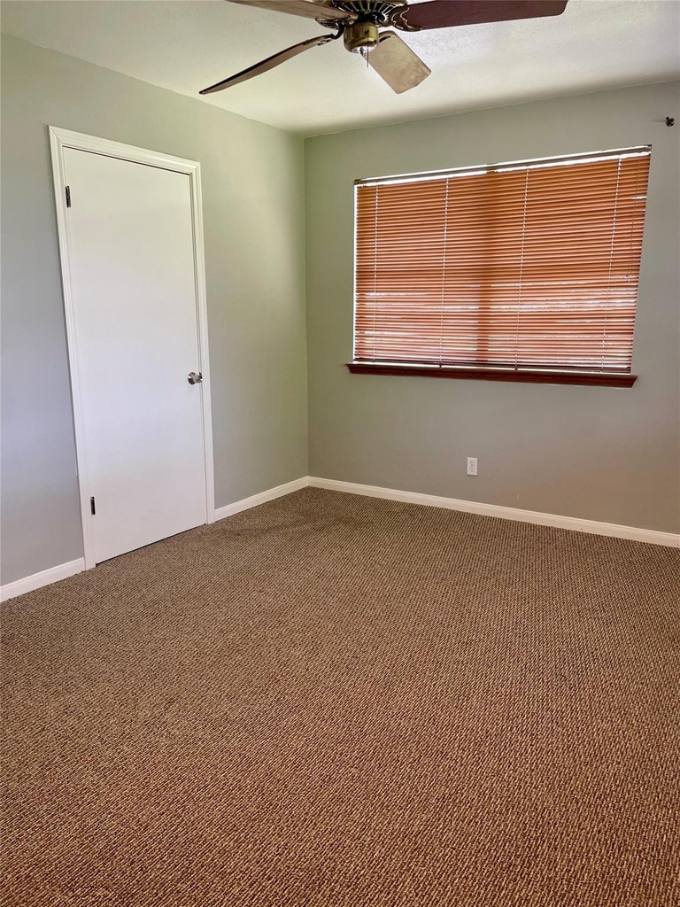 21122 Harvest Hill Lane - Photo 35
