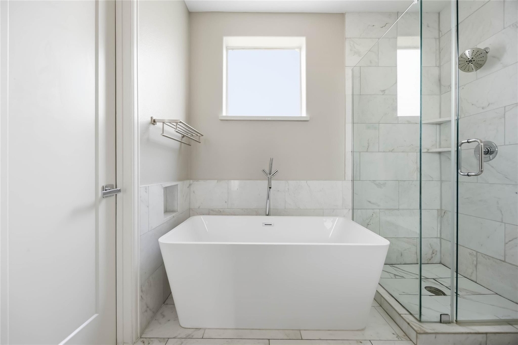 708 Schwartz Street - Photo 4