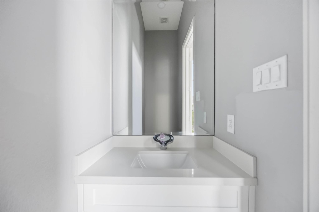 708 Schwartz Street - Photo 18