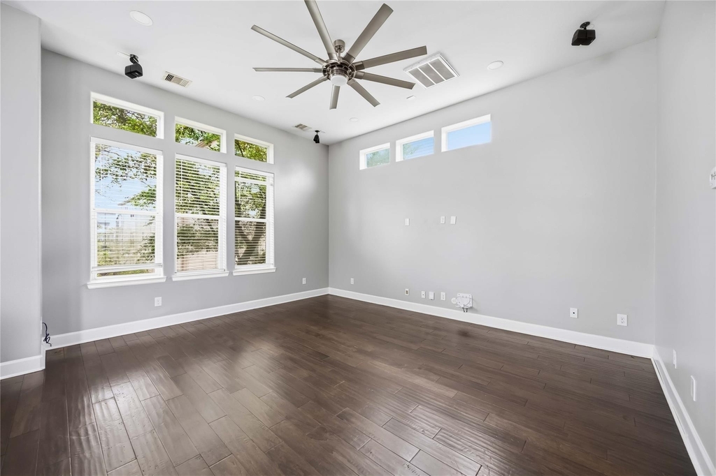 708 Schwartz Street - Photo 17