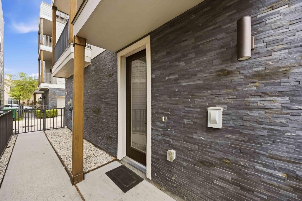 708 Schwartz Street - Photo 23