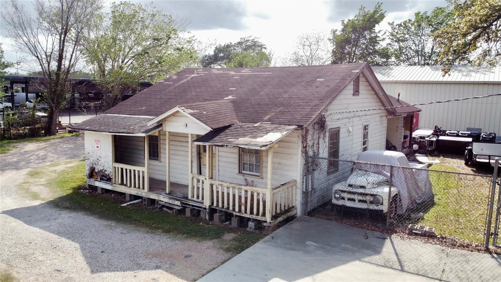 6951 Windfern Road - Photo 0