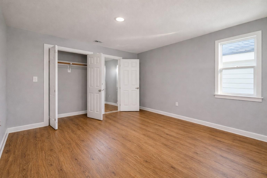 6614 Haight Street - Photo 7