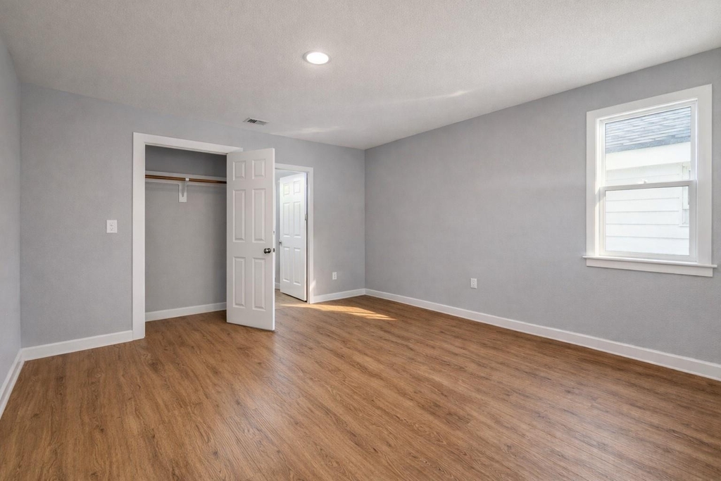 6614 Haight Street - Photo 6