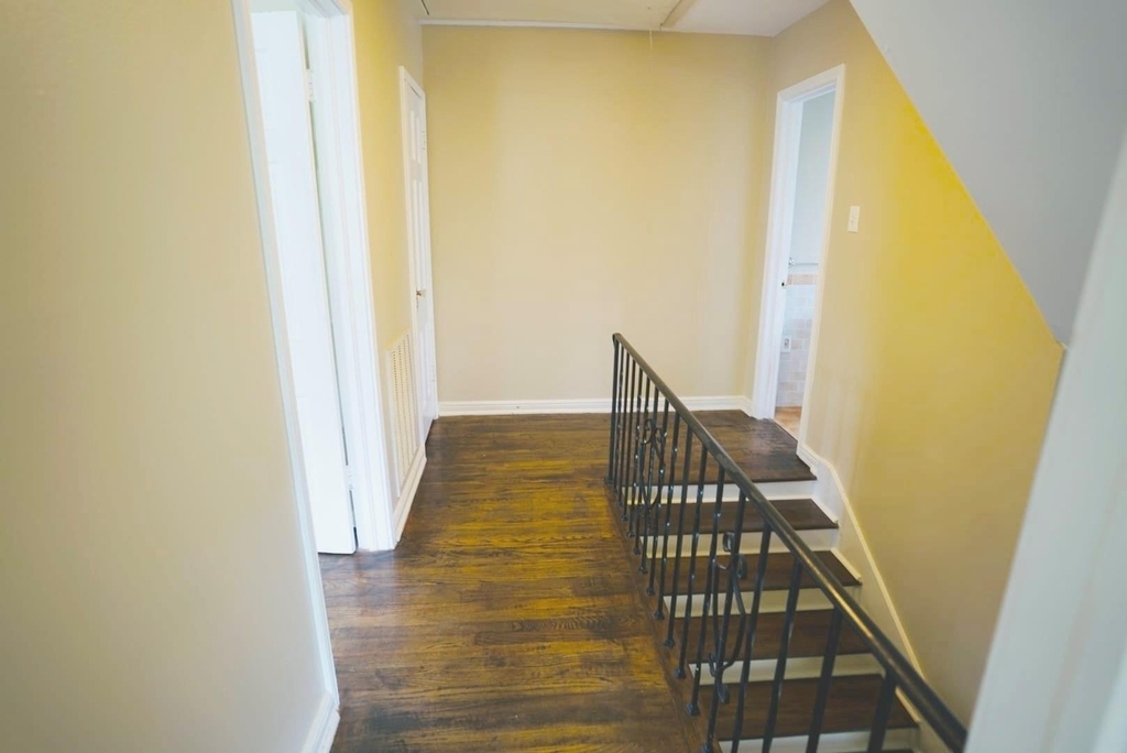 3309 Lawrence Street - Photo 5