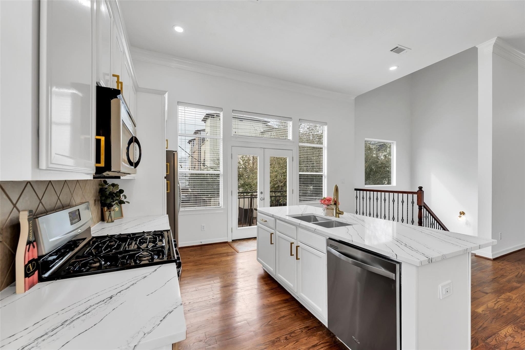 6014 Hamman Street - Photo 13