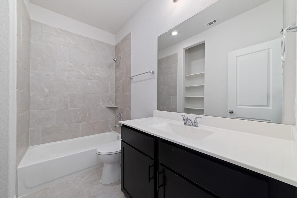 720 Lake Lacosta Drive - Photo 23
