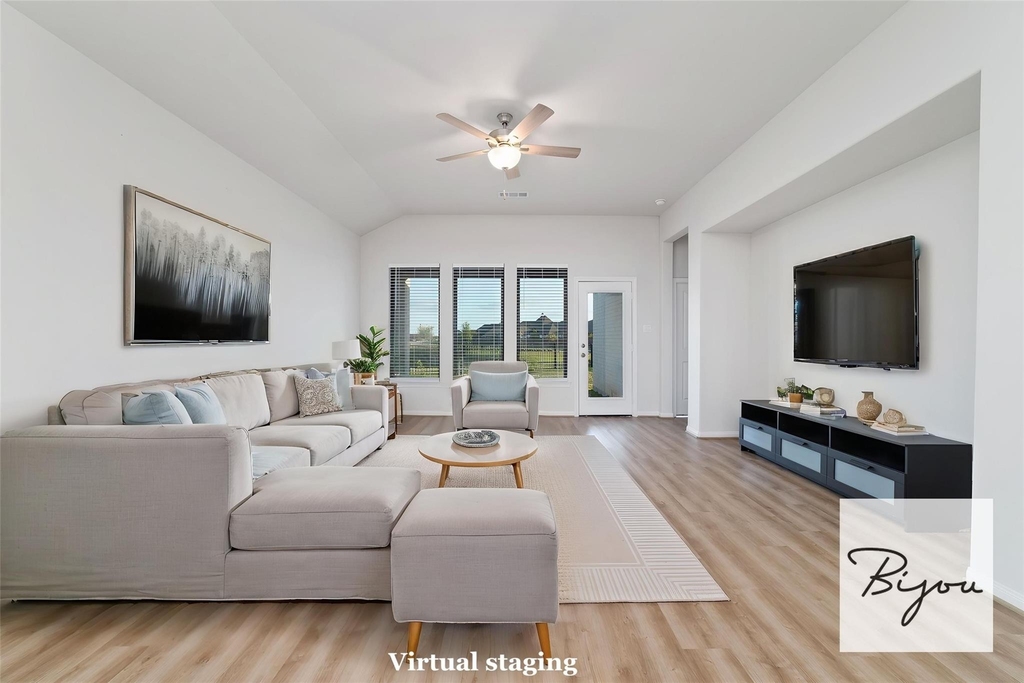 720 Lake Lacosta Drive - Photo 11