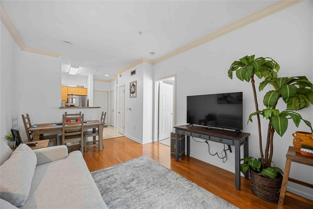 3231 Allen Parkway - Photo 6