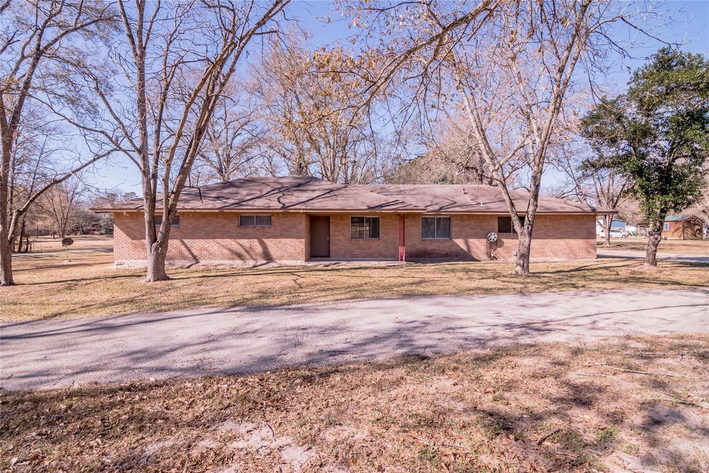 365 Fm 247 Road - Photo 0