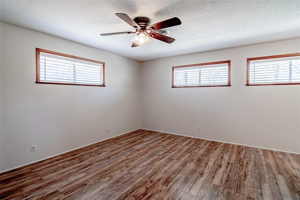 365 Fm 247 Road - Photo 10
