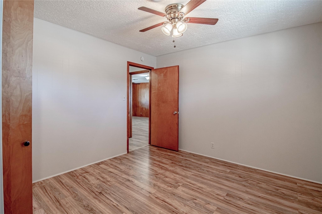 365 Fm 247 Road - Photo 18