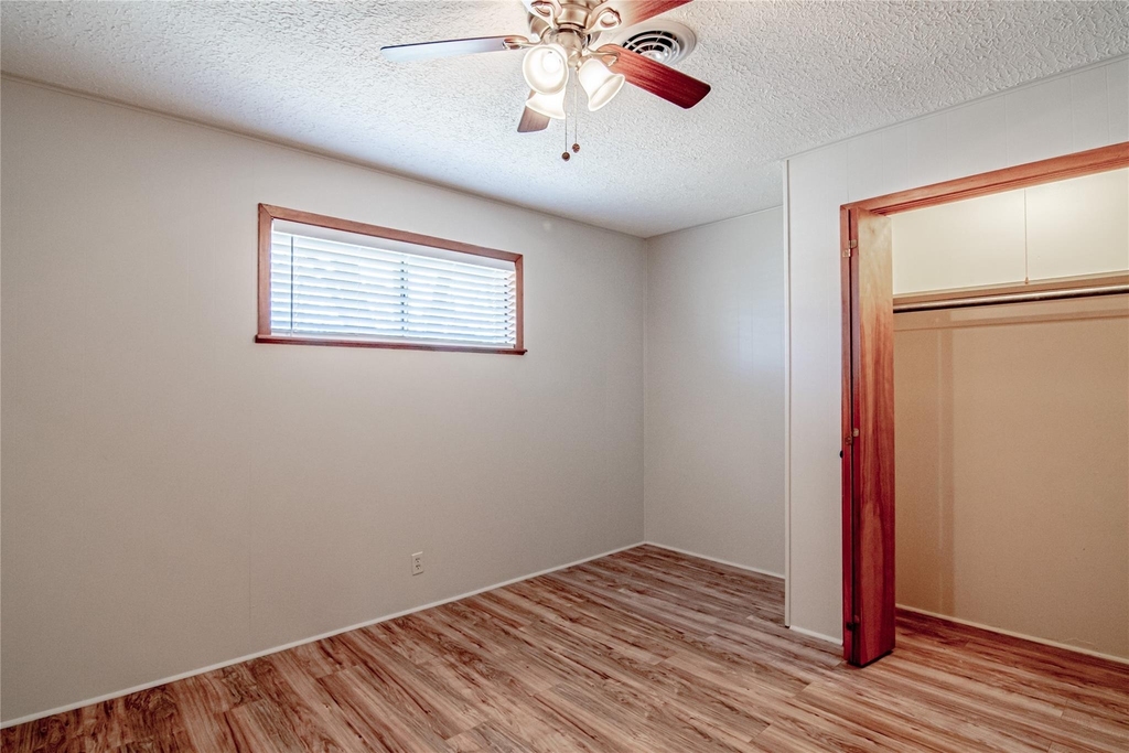 365 Fm 247 Road - Photo 16