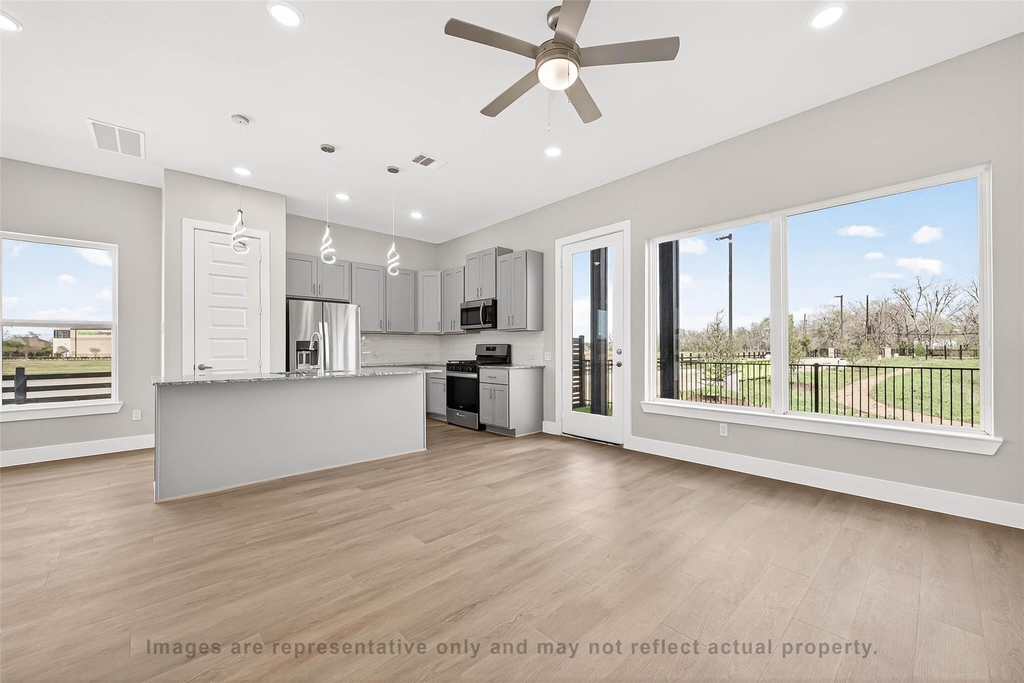 10719 Mason Rd - Photo 1