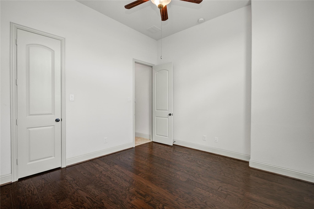 1644 Longwood Glen Lane - Photo 8