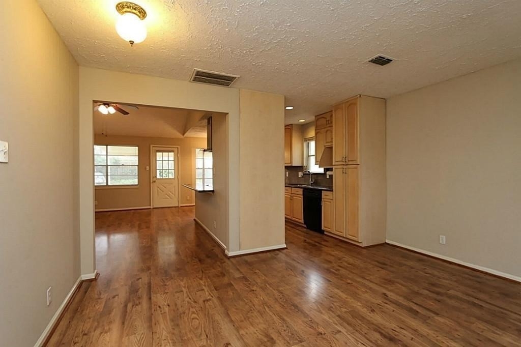 12623 Westella Drive - Photo 3