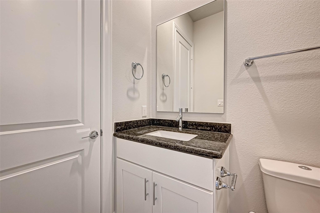 2234 Lou Ellen Lane - Photo 34