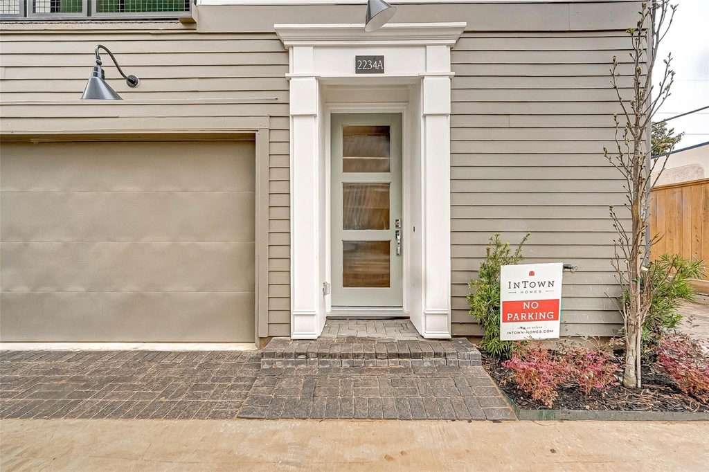 2234 Lou Ellen Lane - Photo 9