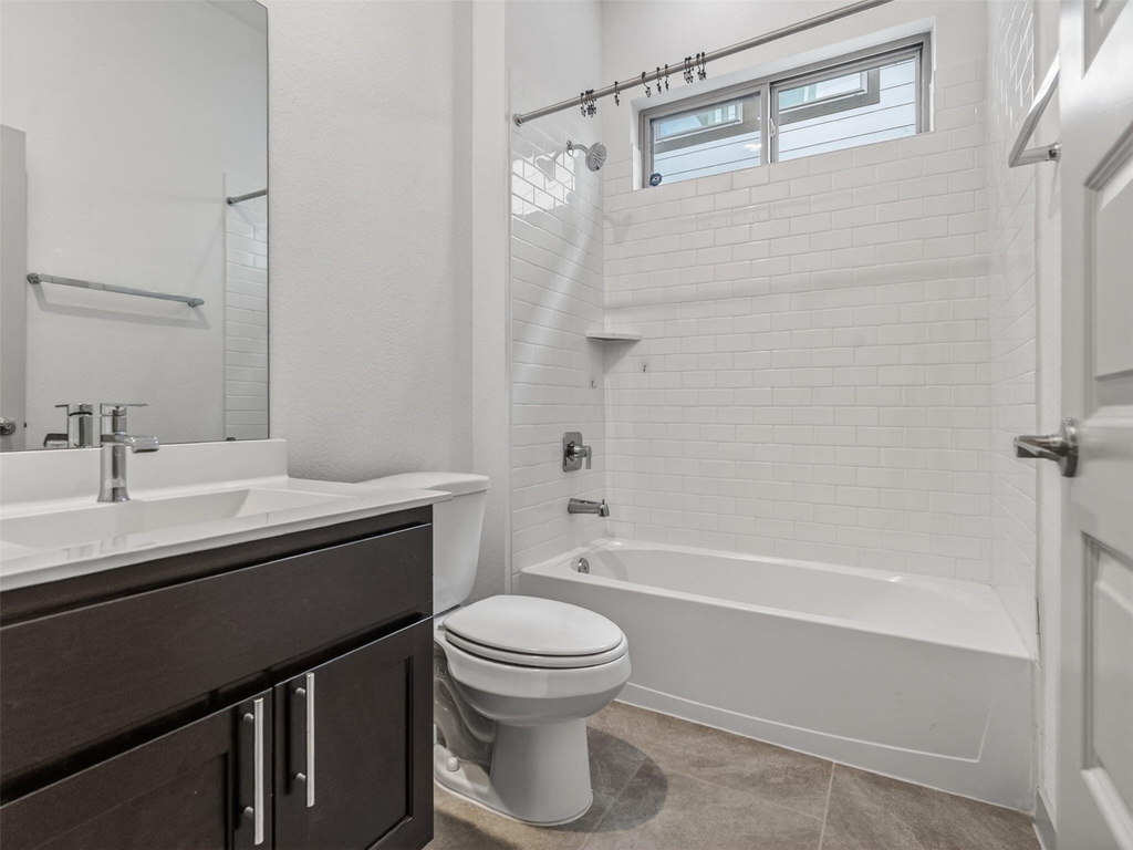 818 Kingwood Drive - Photo 10