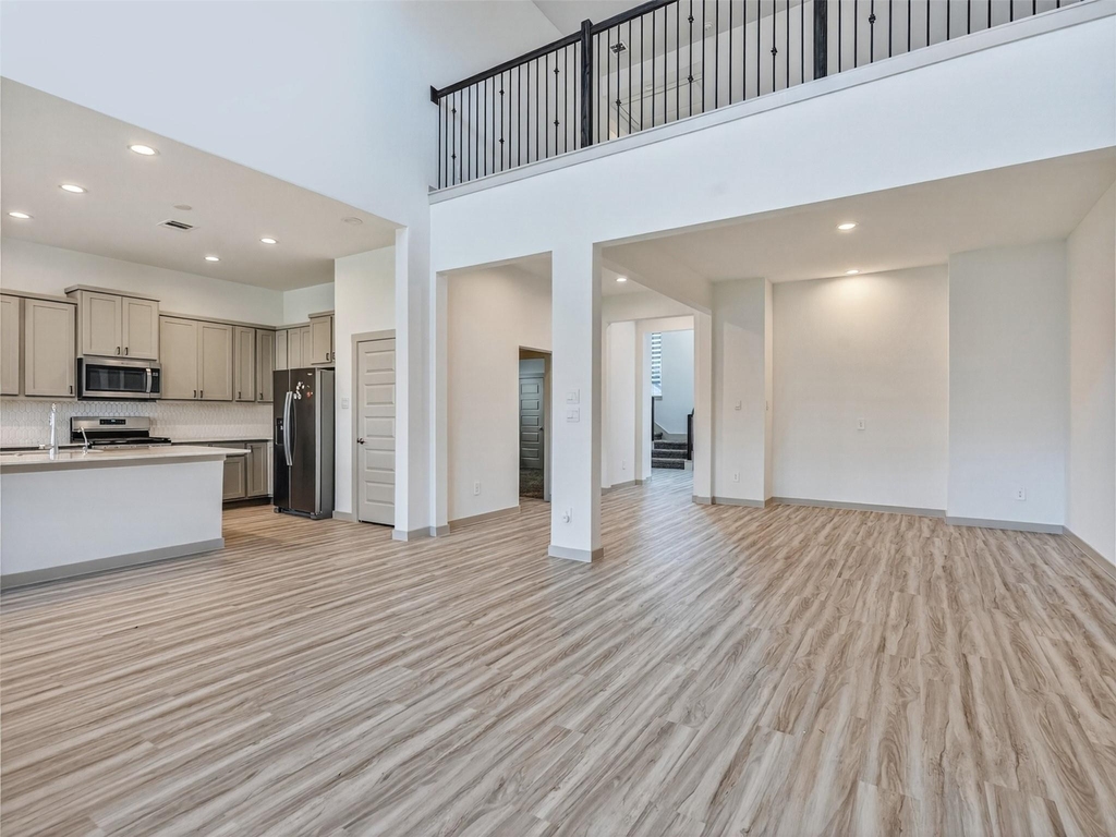818 Kingwood Drive - Photo 14