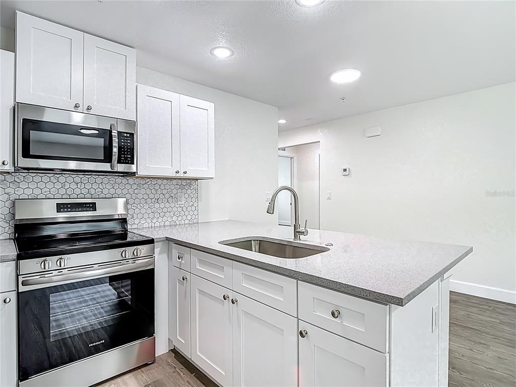326 S Grosse Avenue - Photo 15