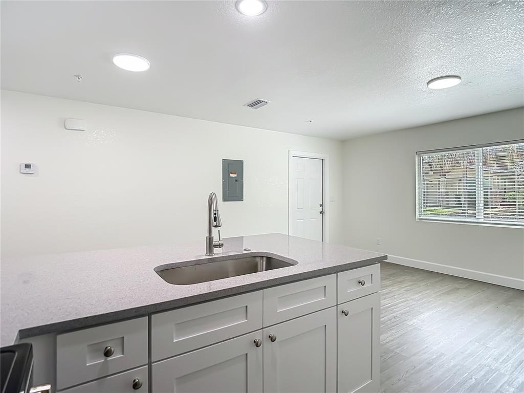 326 S Grosse Avenue - Photo 17