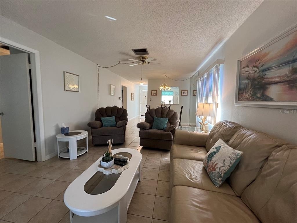 3668 Trophy Boulevard - Photo 4