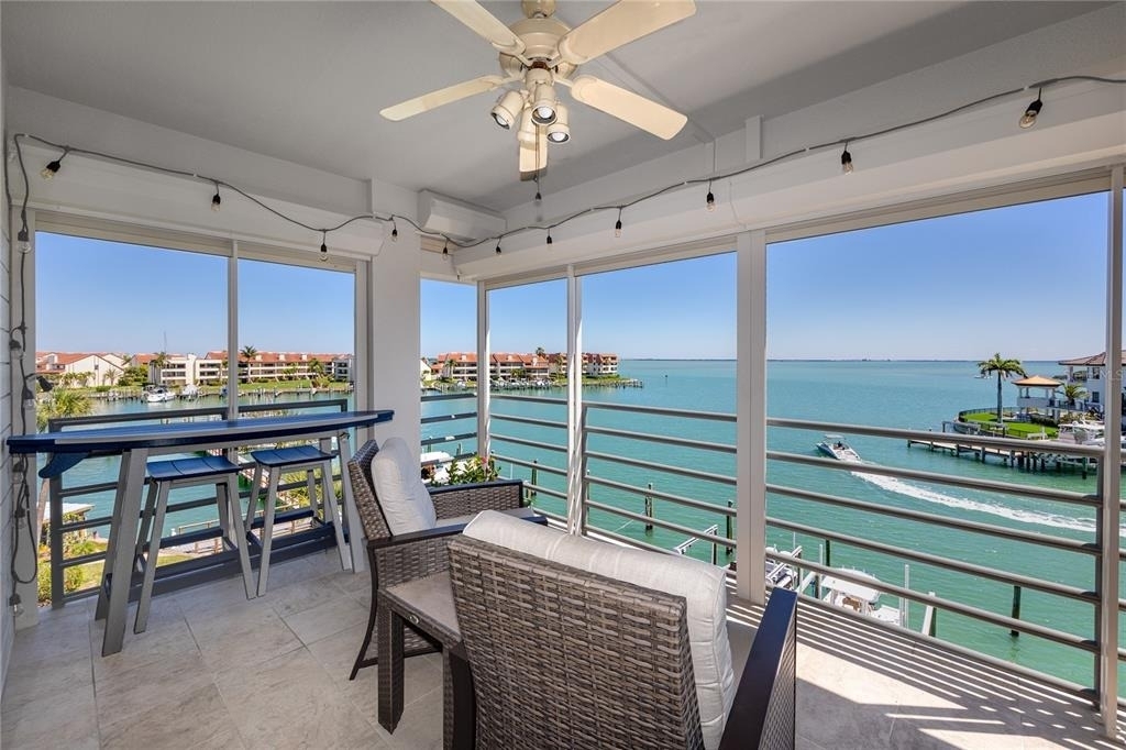 363 Pinellas Bayway S - Photo 9