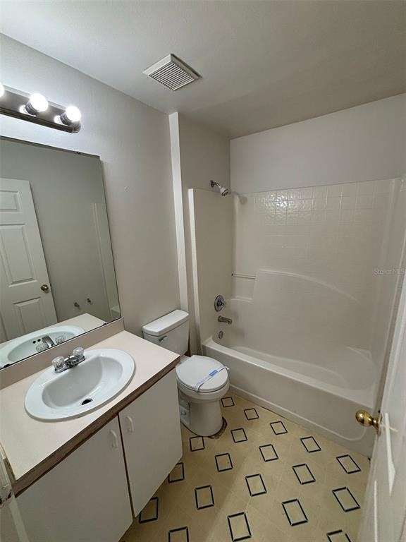 205 Churchill Court - Photo 16