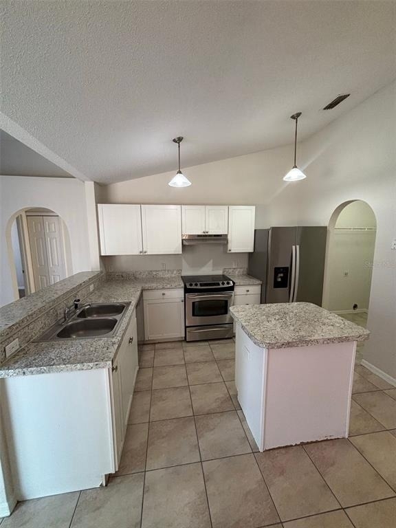 205 Churchill Court - Photo 5