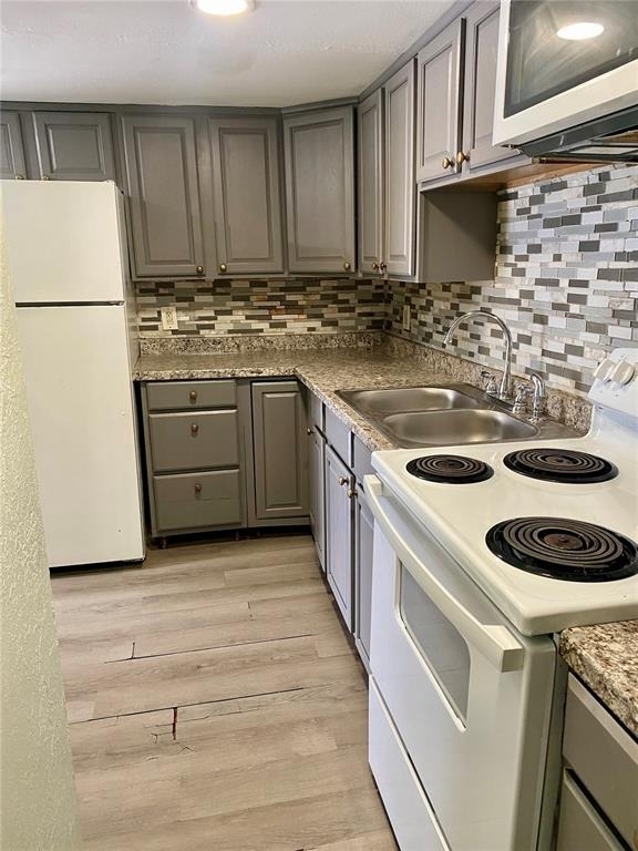 915 W Oak Ridge Road - Photo 5