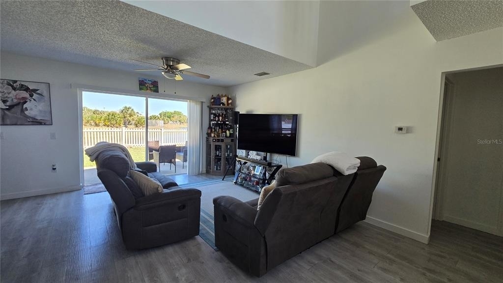 1851 Wimbledon Street - Photo 12