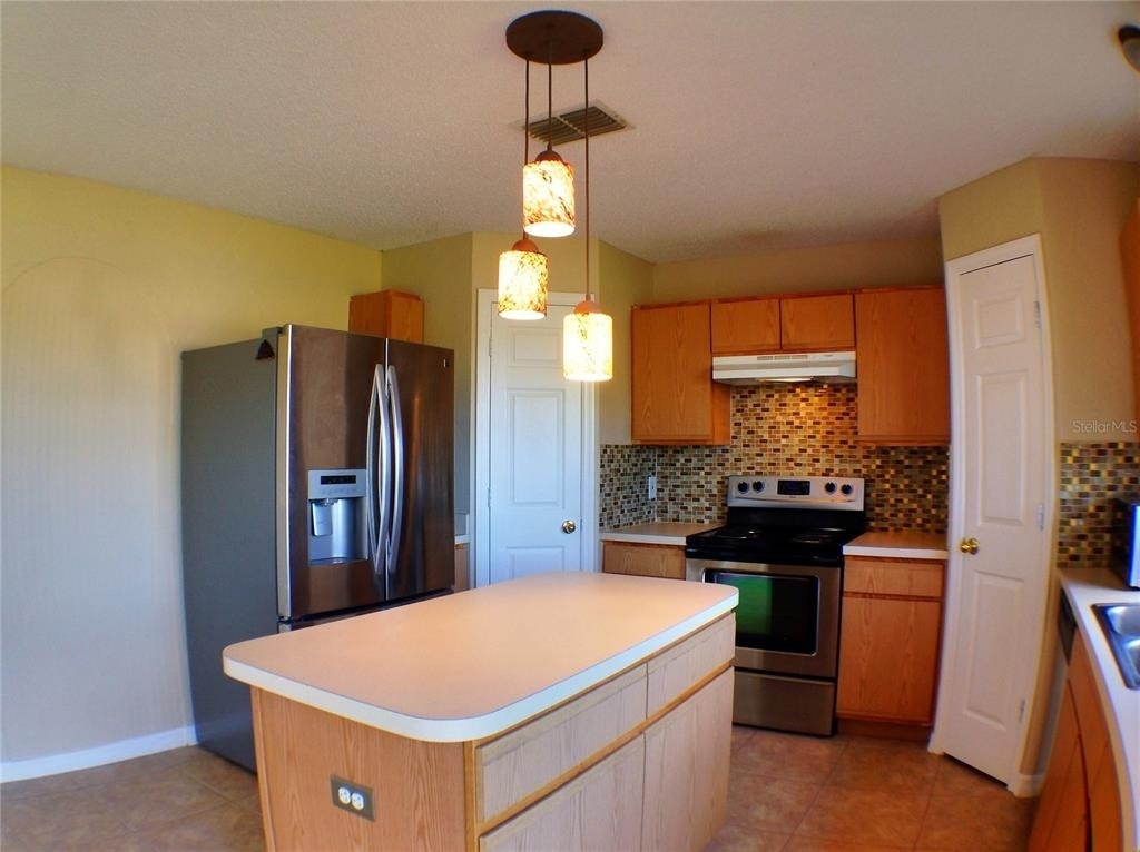 4437 Stonemeadow Drive - Photo 2