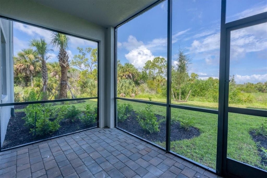 14161 Heritage Landing Boulevard - Photo 22