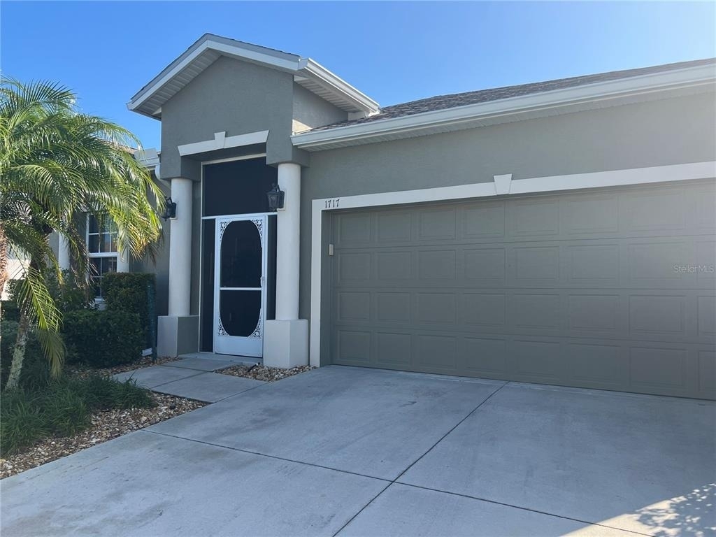 1717 Sunderland Drive - Photo 1