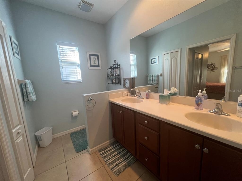 1717 Sunderland Drive - Photo 25