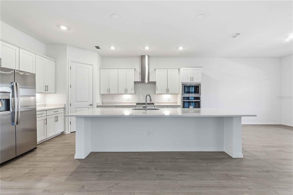 5420 Lightning Whelk Lane - Photo 7