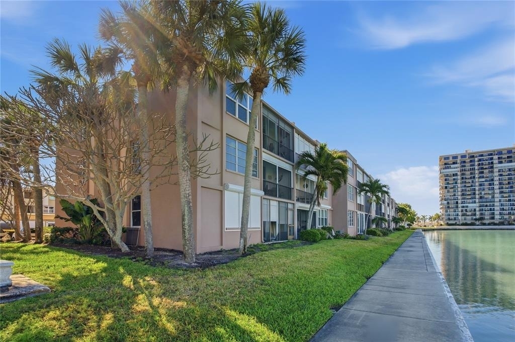 7540 Bay Island Drive S - Photo 42