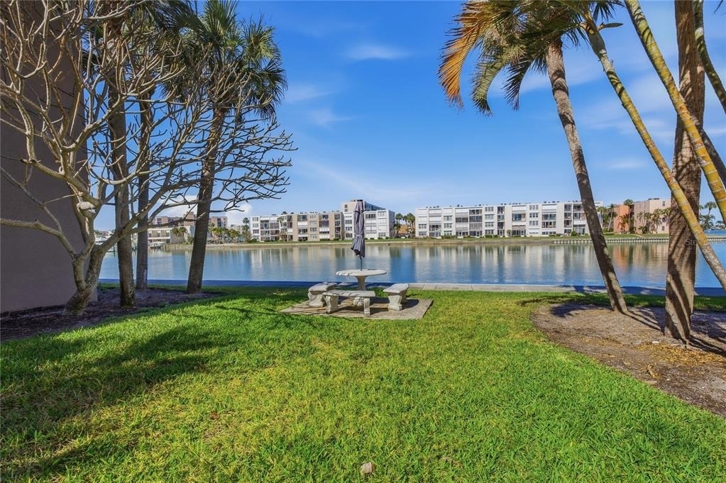 7540 Bay Island Drive S - Photo 41