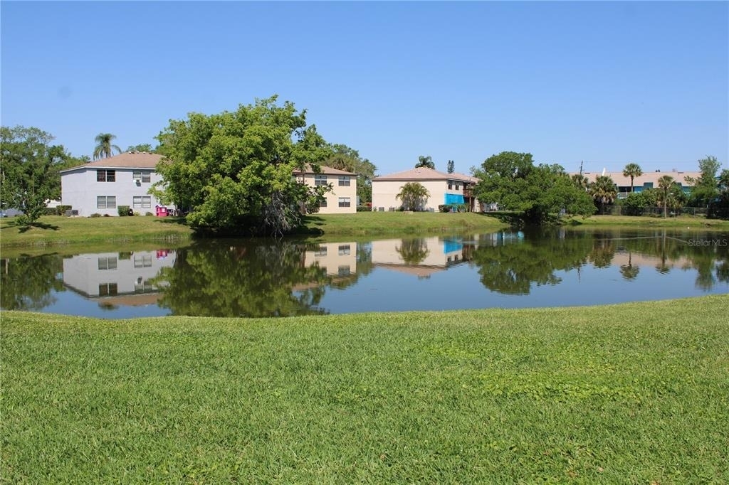 5062 Live Oak Circle - Photo 43
