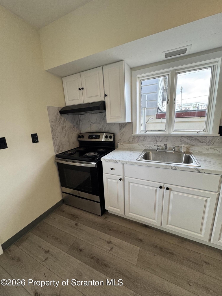 615 3rd Street - Photo 2